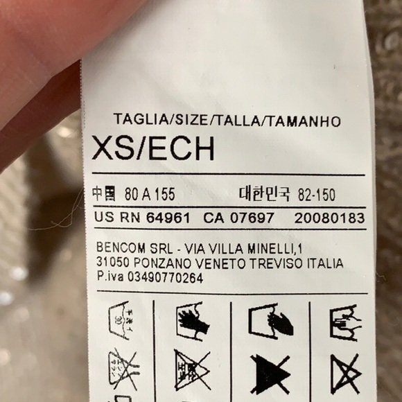 Benetton Gold Sequin Knit Sweater Top - Picture 9 of 10